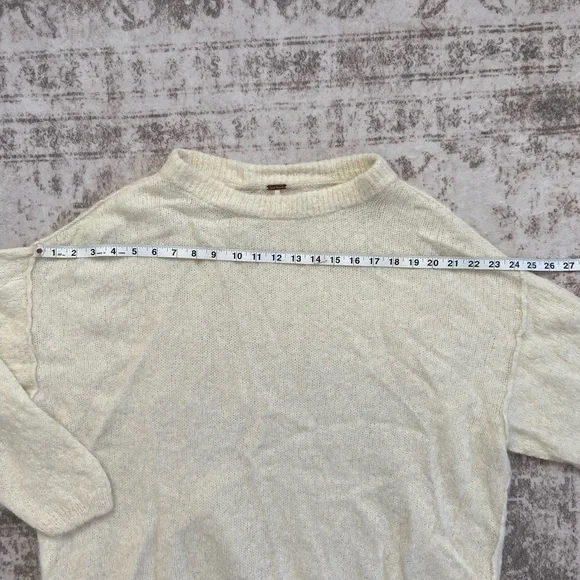 Free People Alpaca XS Angelic Sweater - Picture 9 of 13